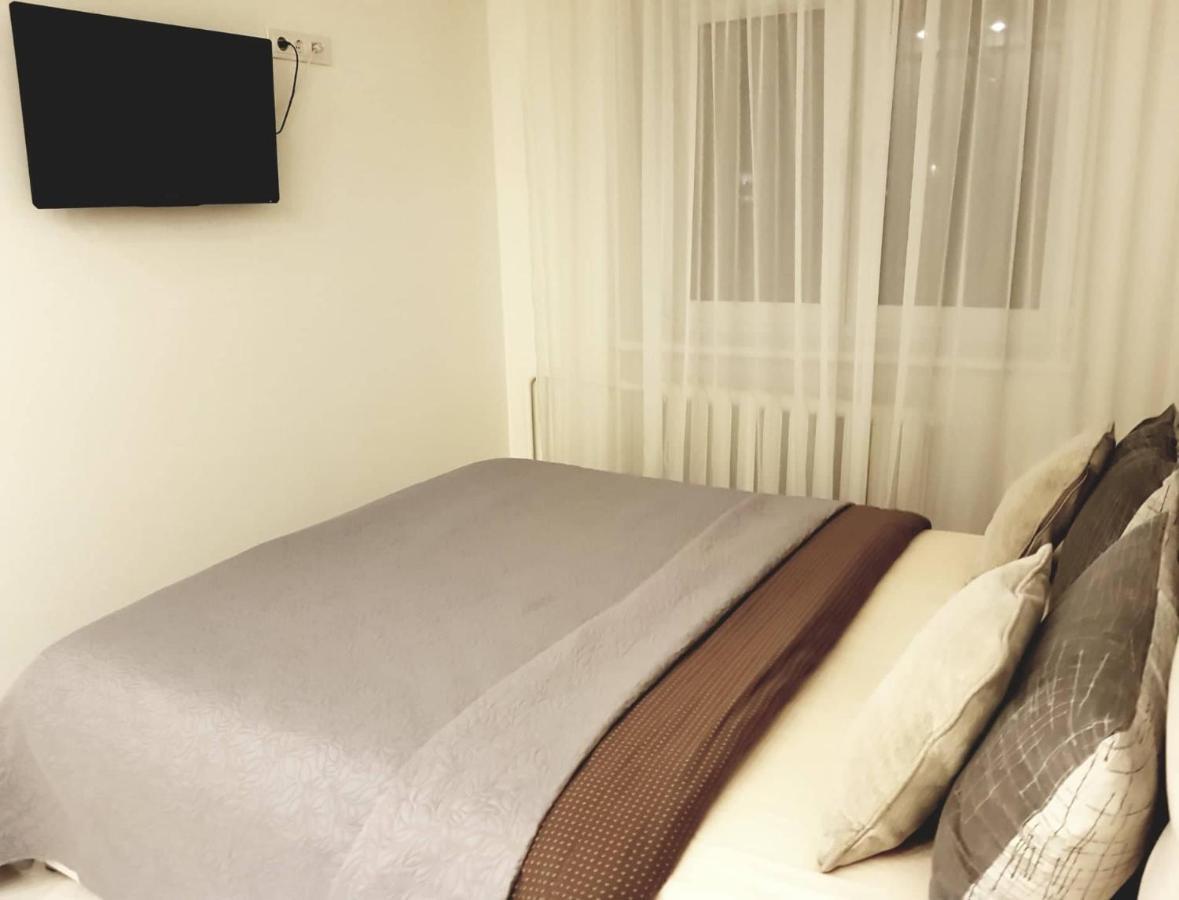 Traku Street Apartment 希奥利艾 外观 照片